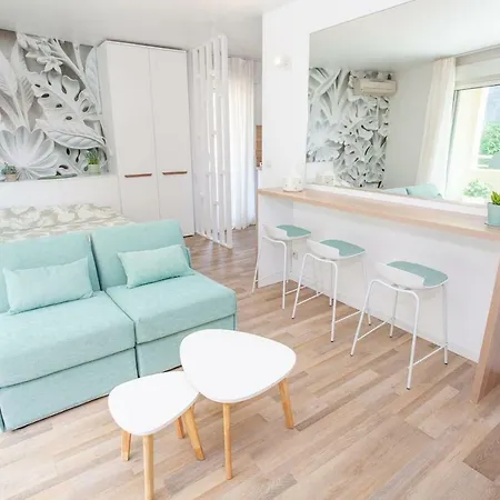 Splendide Design Frontiere Monaco * ボーソレイユ